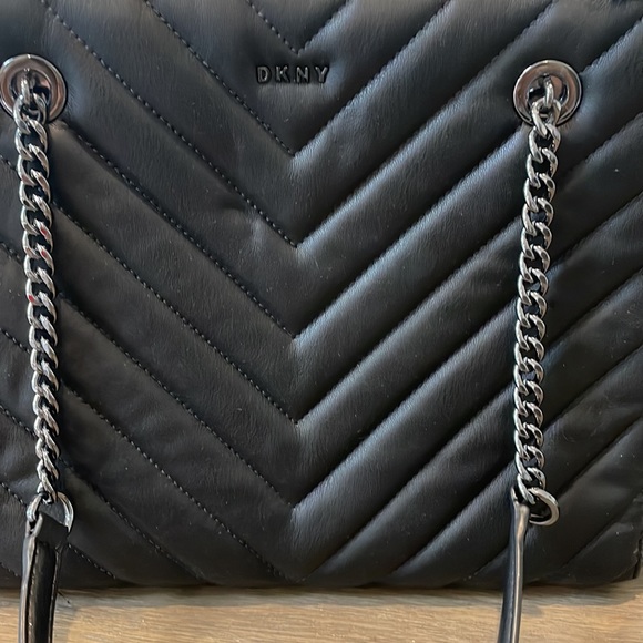 Dkny leather bag - Picture 2 of 5